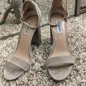 Steve Madden Women's Carrson Heel Taupe Suede